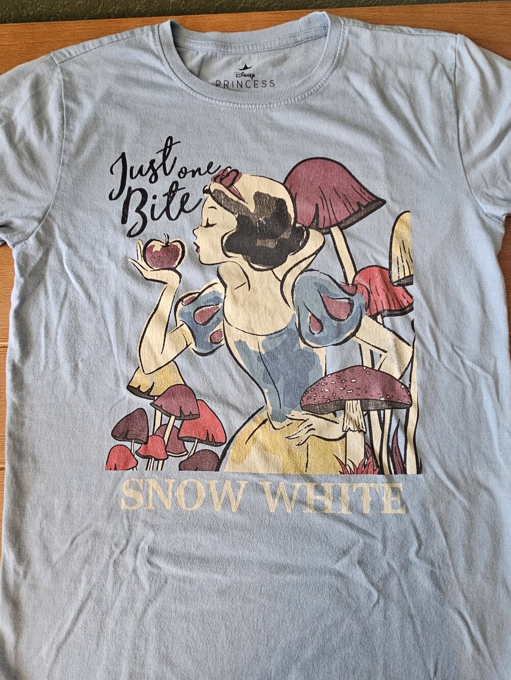 Womens Disney Princess Snow White Just One Bite T Shirt Size Medium